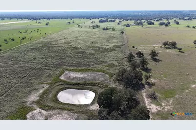 1665 Garrett Road, Yoakum, TX 77995 - Photo 32