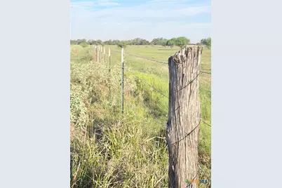 1665 Garrett Road, Yoakum, TX 77995 - Photo 16