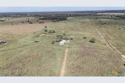 1665 Garrett Road, Yoakum, TX 77995 - Photo 26
