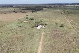 1665 Garrett Rd, Yoakum, TX 77995 - Photo 26