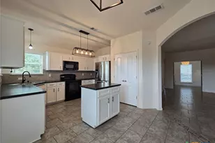 3207 Briscoe Dr, Killeen, TX 76549 - Photo 4
