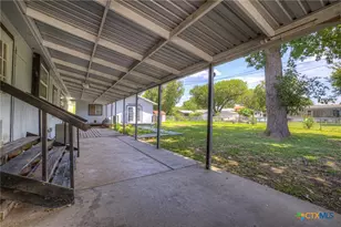 305 Elm Dr, Mcqueeney, TX 78123 - Photo 28