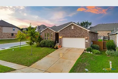 1539 Balcones Fault, New Braunfels, TX 78132 - Photo 6
