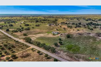 306 Cr 430 Road, Hallettsville, TX 77964 - Photo 32