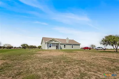 306 Cr 430 Road, Hallettsville, TX 77964 - Photo 2