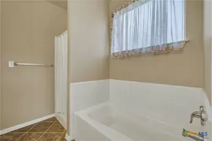 146 Creekview Dr, Canyon Lake, TX 78133 - Photo 20