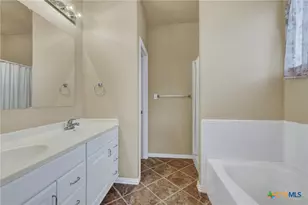 146 Creekview Dr, Canyon Lake, TX 78133 - Photo 22
