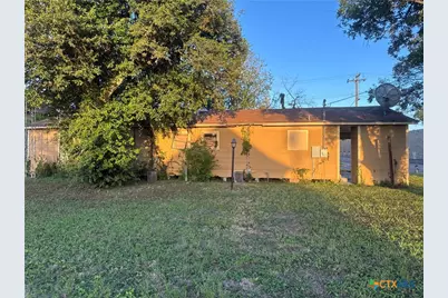 901 N Cameron Street, Victoria, TX 77901 - Photo 20