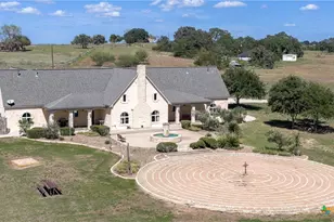 5904 Old Yoakum Rd, Cuero, TX 77954 - Photo 6