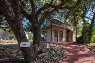 1200 Hinch Dr, New Braunfels, TX 78132 - Photo 28