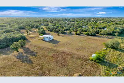 326 Pebble Drive, Victoria, TX 77905 - Photo 2