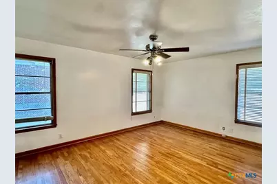 2508 N 11th Street, Temple, TX 76501 - Photo 8