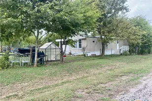 9690 Avenue E, Troy, TX 76579 - Photo 4