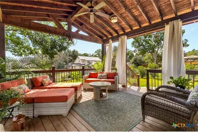 510 Oak Tree Lane, New Braunfels, TX 78130 - Photo 2