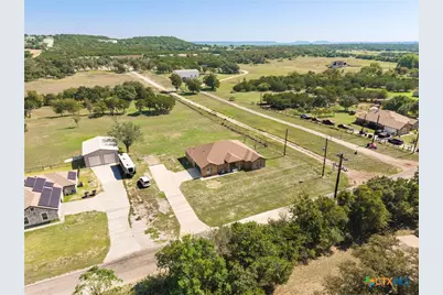 418 County Road 4830, Kempner, TX 76539 - Photo 4