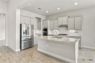 7024 Halesboro Dr, Austin, TX 78736 - Photo 10