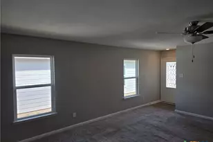 585 Aplite Pass, Maxwell, TX 78656 - Photo 22
