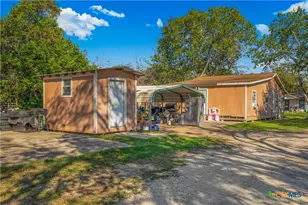 206 Alonzo St, Cuero, TX 77954 - Photo 8
