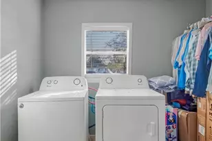 206 Alonzo St, Cuero, TX 77954 - Photo 18