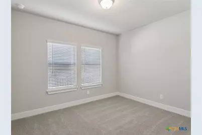 3913 Zinnia Way, Marion, TX 78124 - Photo 6