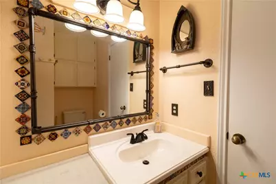 2 N Robin Drive, Morgans Point, TX 76513 - Photo 18