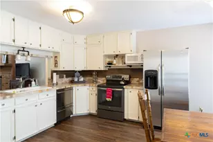 2 N Robin Dr, Morgans Point, TX 76513 - Photo 4