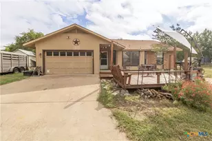 2 N Robin Dr, Morgans Point, TX 76513 - Photo 1