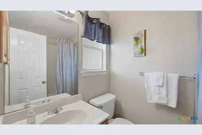 730 E Mather Street #G 202, New Braunfels, TX 78130 - Photo 32