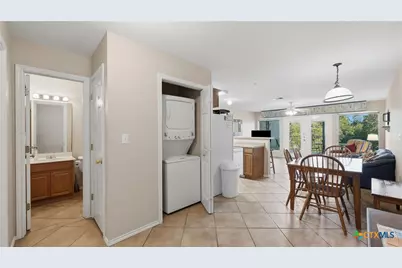 730 E Mather Street #G 202, New Braunfels, TX 78130 - Photo 26