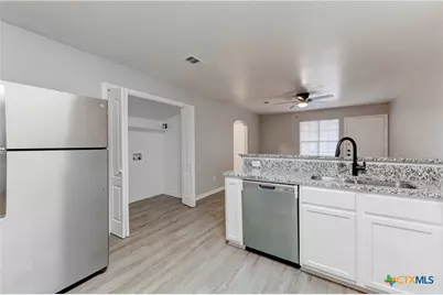 2321 Terrace Drive #B, Killeen, TX 76543 - Photo 6