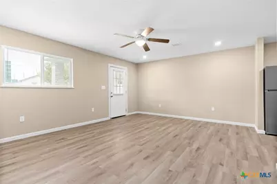 706 N 16th Street #B, Killeen, TX 76541 - Photo 6