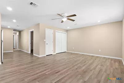 706 N 16th Street #B, Killeen, TX 76541 - Photo 4