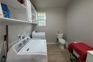 308 Nash St, Cuero, TX 77954 - Photo 12