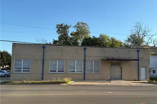719 S 13th St, Temple, TX 76504 - Photo 1