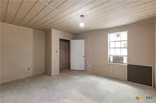 489 Co Rd 383, Hallettsville, TX 77964 - Photo 46