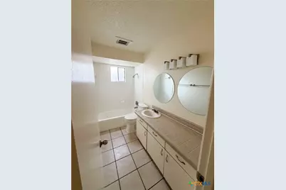 1226 N Lbj Drive #2, San Marcos, TX 78666 - Photo 6