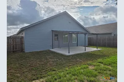 323 Alta Vista Terrace, Seguin, TX 78155 - Photo 16
