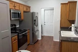 32 Golden Poppy Loop, Morgans Point, TX 76513 - Photo 8