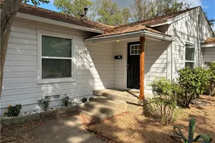 1914 S 7th St, Temple, TX 76504 - Photo 2