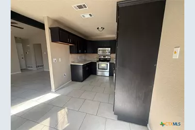 218 Spur Drive, Copperas Cove, TX 76522 - Photo 10
