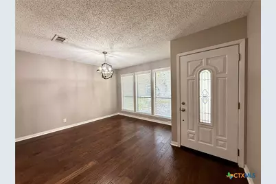 309 Taos Drive, Victoria, TX 77904 - Photo 2