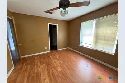 615 Avenue C, Yorktown, TX 78164 - Photo 20
