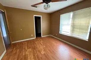 615 Ave C, Yorktown, TX 78164 - Photo 20