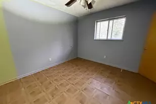 615 Ave C, Yorktown, TX 78164 - Photo 16