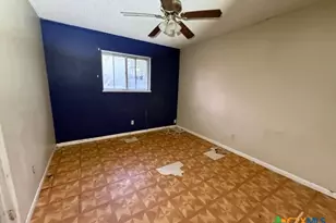 615 Ave C, Yorktown, TX 78164 - Photo 14