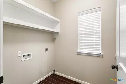 512 Windy Way Drive, Victoria, TX 77904 - Photo 16
