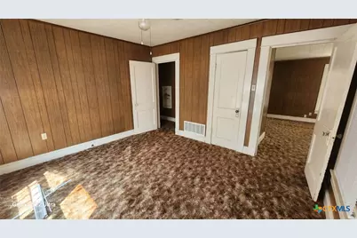 820 N 2nd Street, Temple, TX 76501 - Photo 4