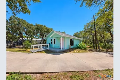 1534 San Antonio Street, Rockport, TX 78382 - Photo 2
