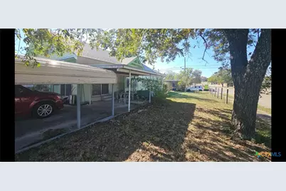 704 S 19th Street, Temple, TX 76504 - Photo 2