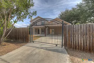 1452 Lakeview Dr, Canyon Lake, TX 78133 - Photo 1